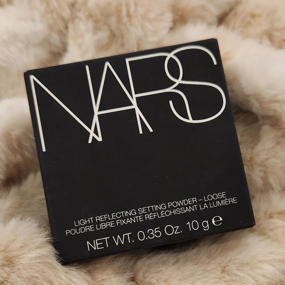 NARS- LIGHT REFLECTING™ SETTING POWDER - LOOSE- Sunstone